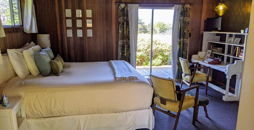 The Andiron Seaside Inn & Cabins Little River Eksteriør billede