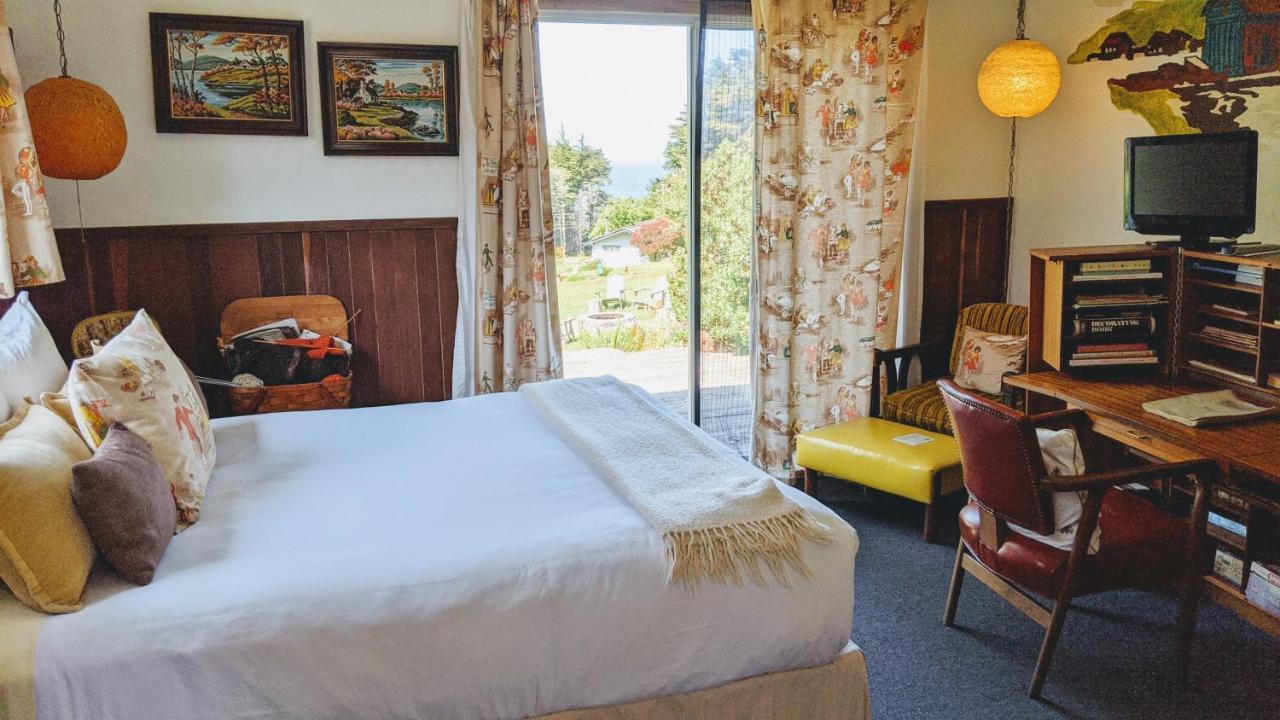 The Andiron Seaside Inn & Cabins Little River Eksteriør billede