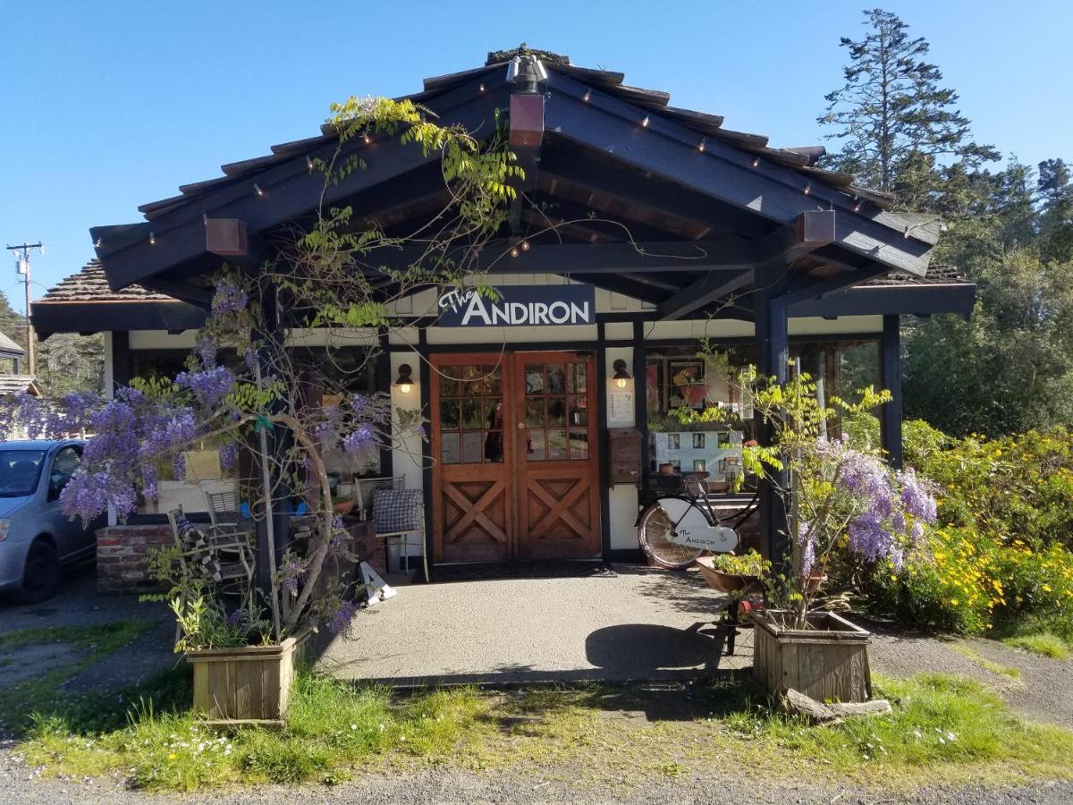 The Andiron Seaside Inn & Cabins Little River Eksteriør billede